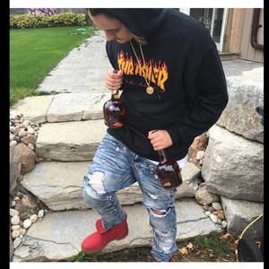 Meet your Posher, Eric